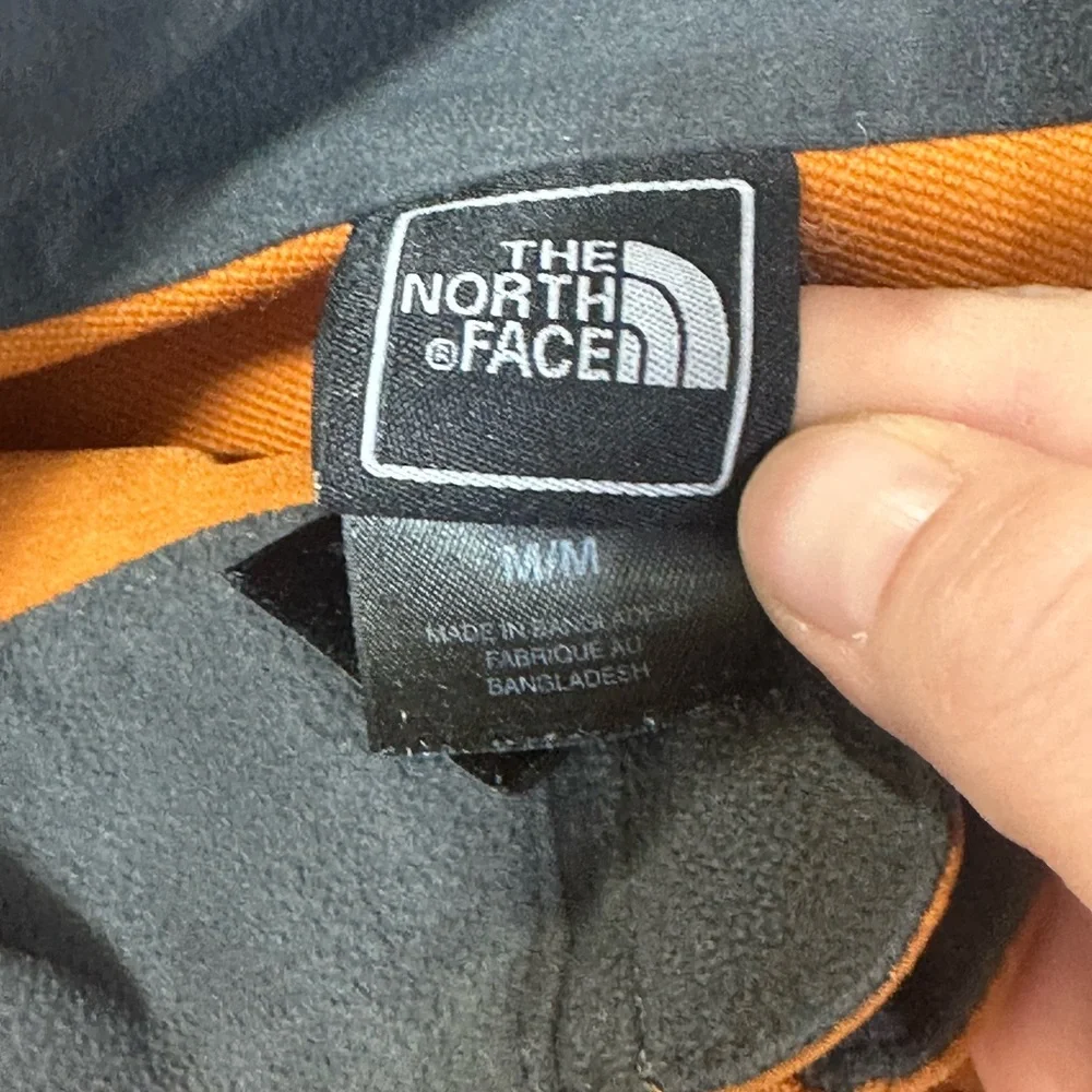The North Face‎ 1/4 Zip Pullover